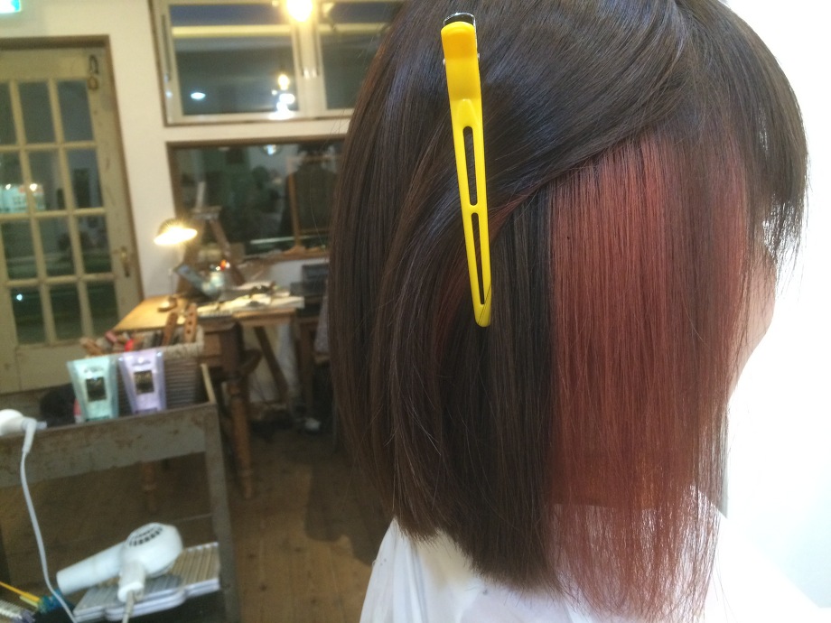 ボブの方におすすめなインナーカラー About Hair Color